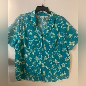 White Stag Summer Butterflies & Flowers  Button Down Top Size 22/24W